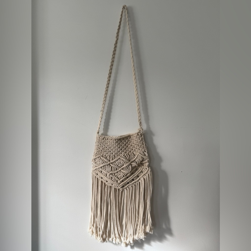 Elegant Cream Macrame Crossbody Bag